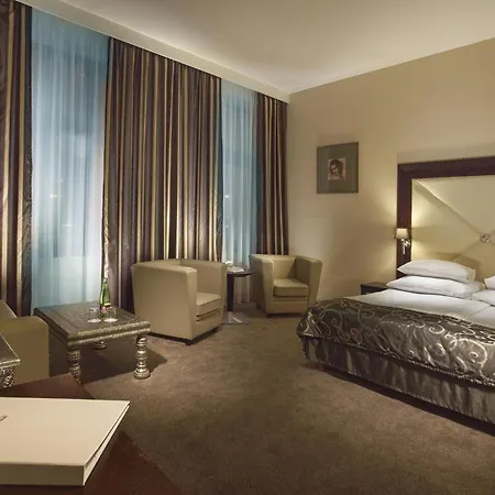 Grandior 5* Prag