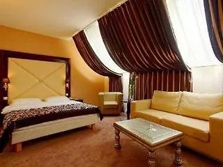 Grandior 5*